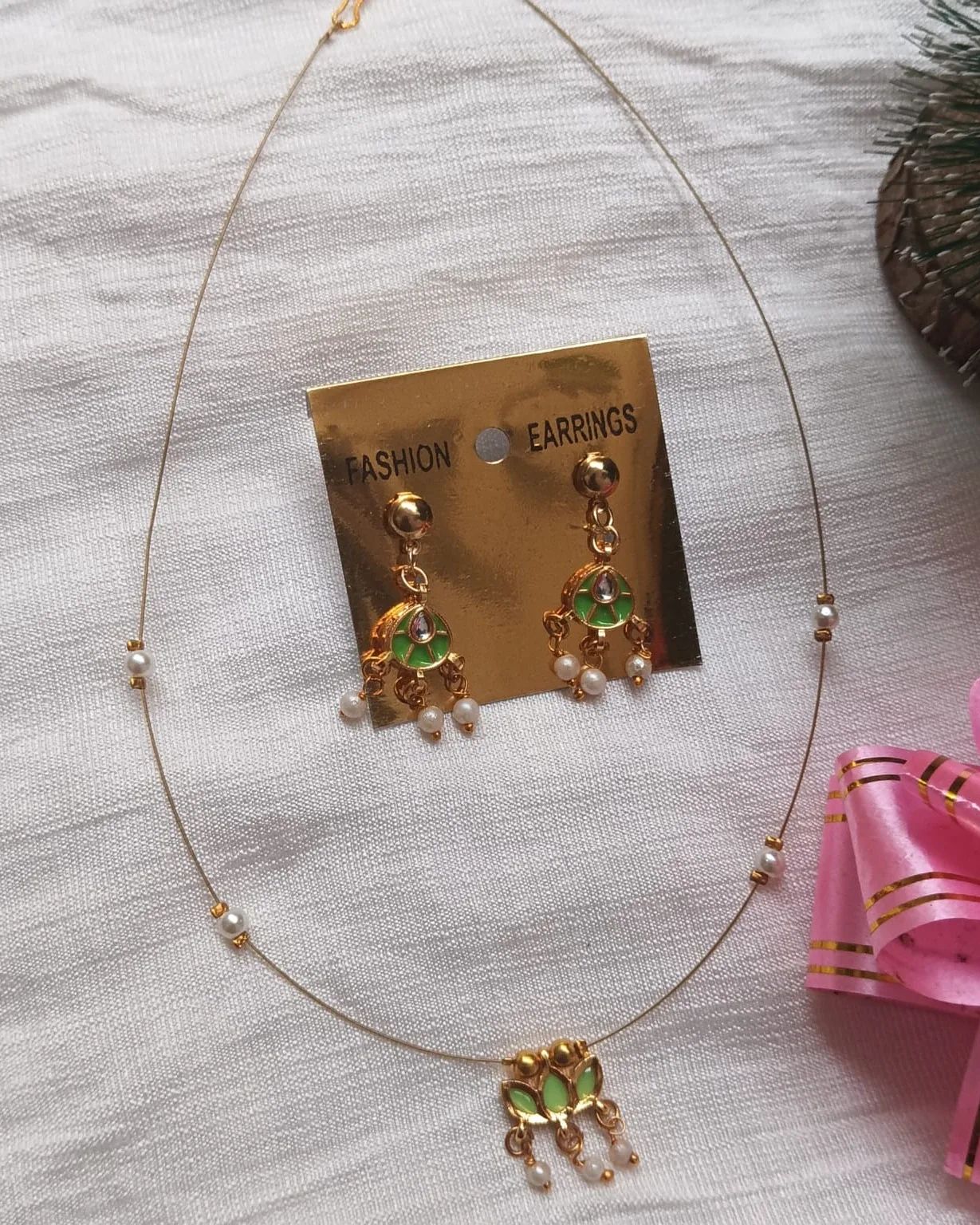 Invisible Traditional Necklace With Earrings (Pista color)